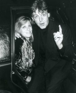 Paul & Linda McCartney 1991 NYC.jpg